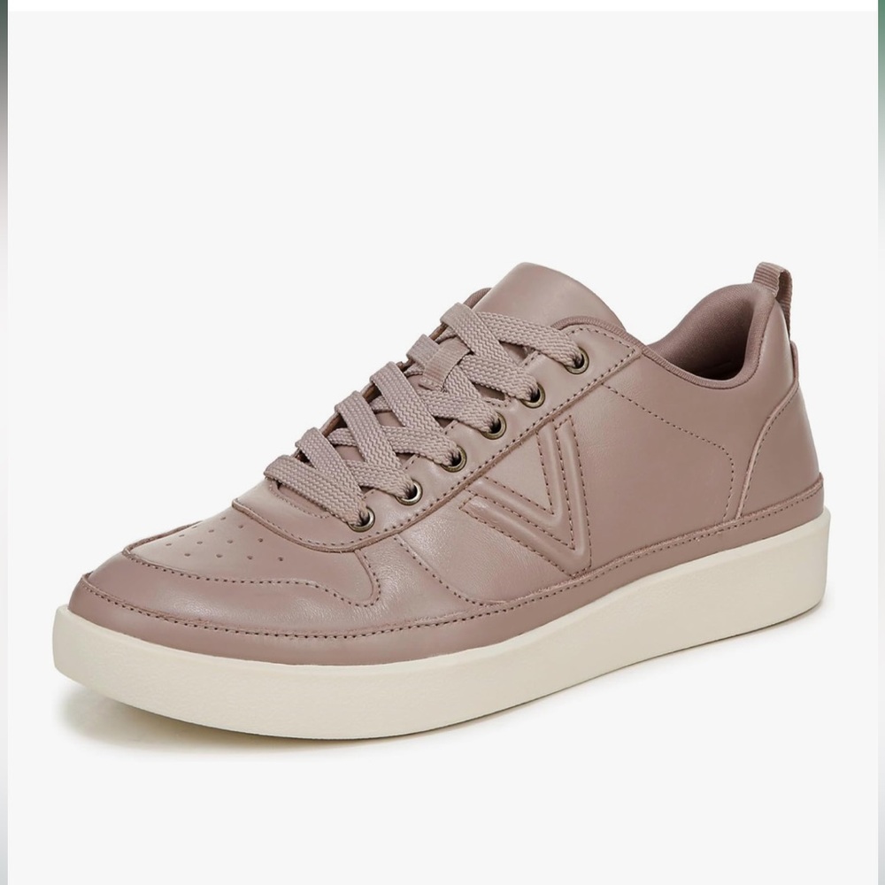 Vionic Walking Shoes with Arch Support size 7